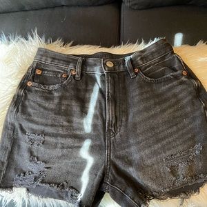 American Eagle Size 00 Distressed Shorts